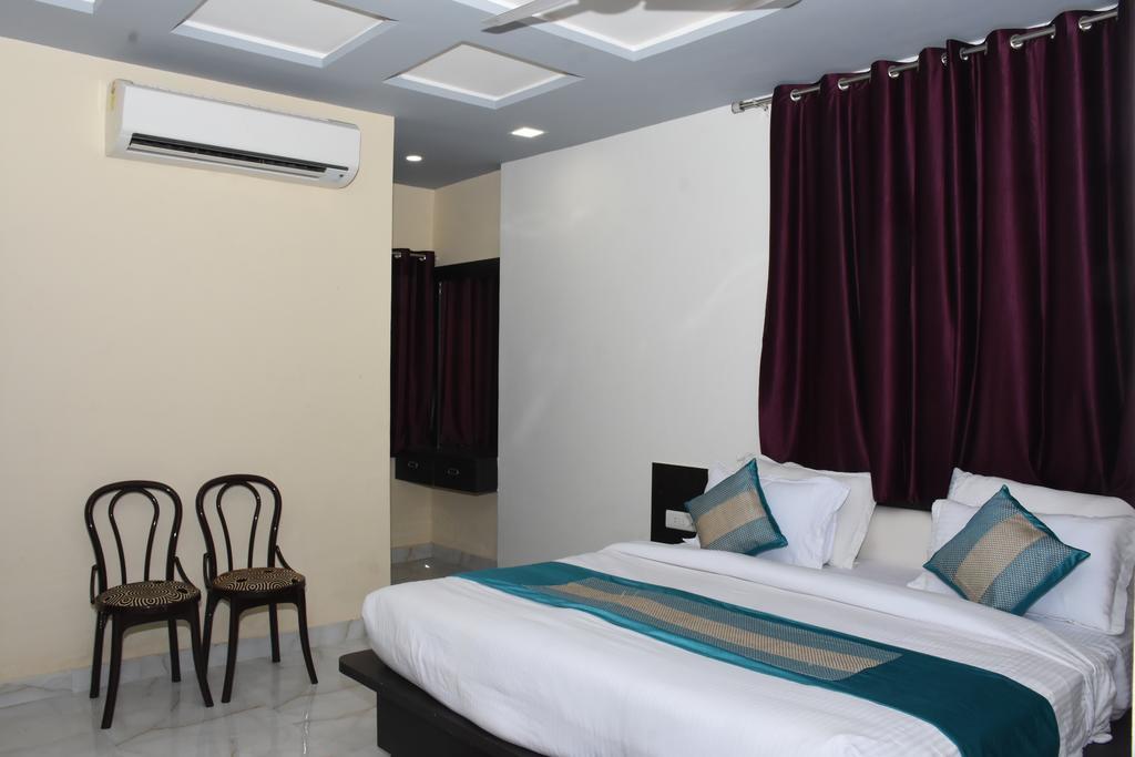 Aaradhya Residency Hotel Agra  Ngoại thất bức ảnh