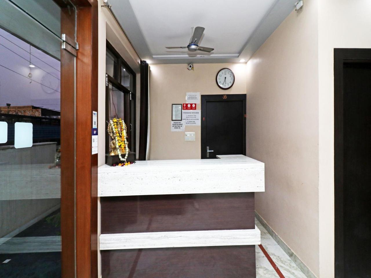 Aaradhya Residency Hotel Agra  Ngoại thất bức ảnh