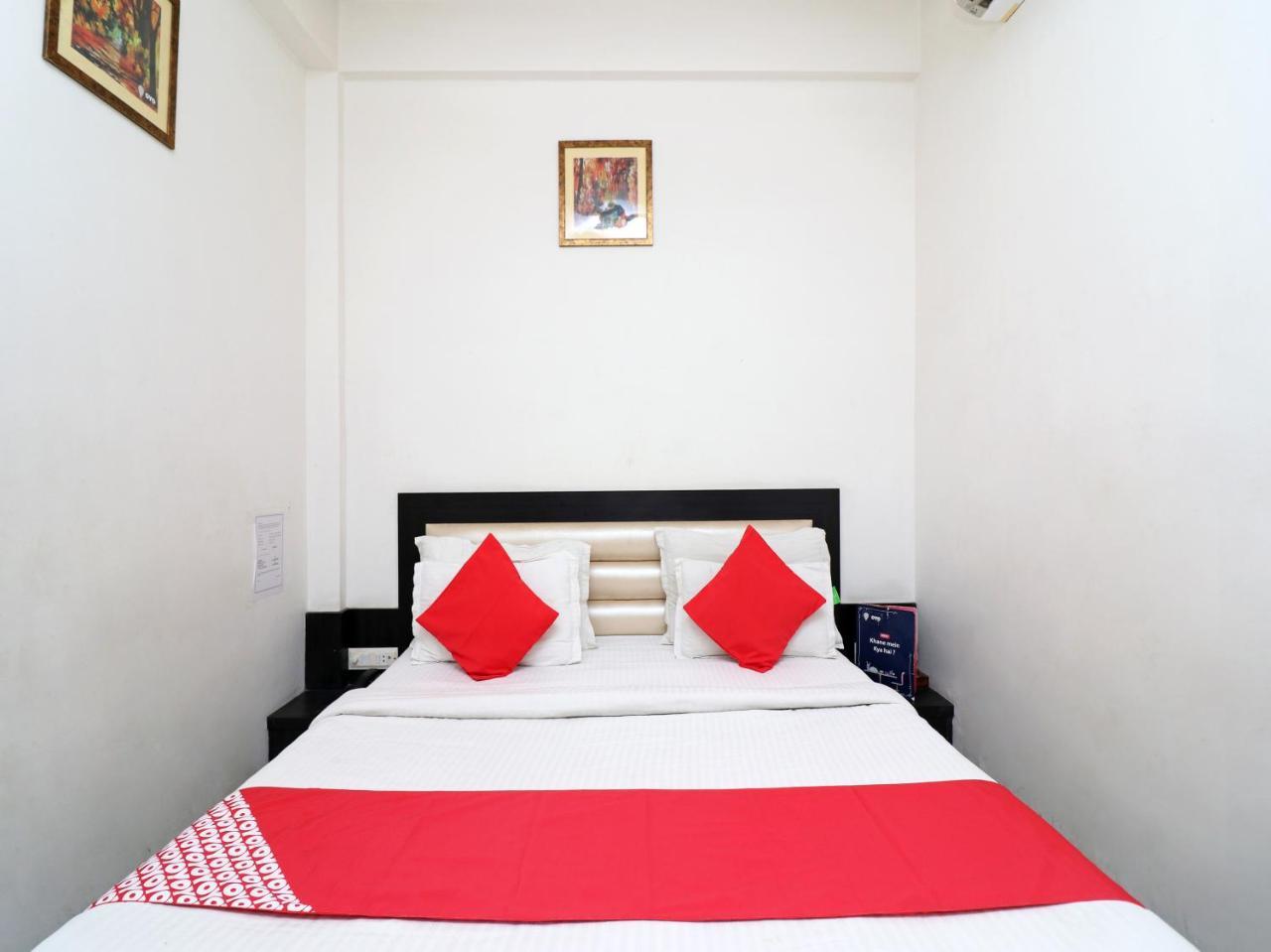 Aaradhya Residency Hotel Agra  Ngoại thất bức ảnh