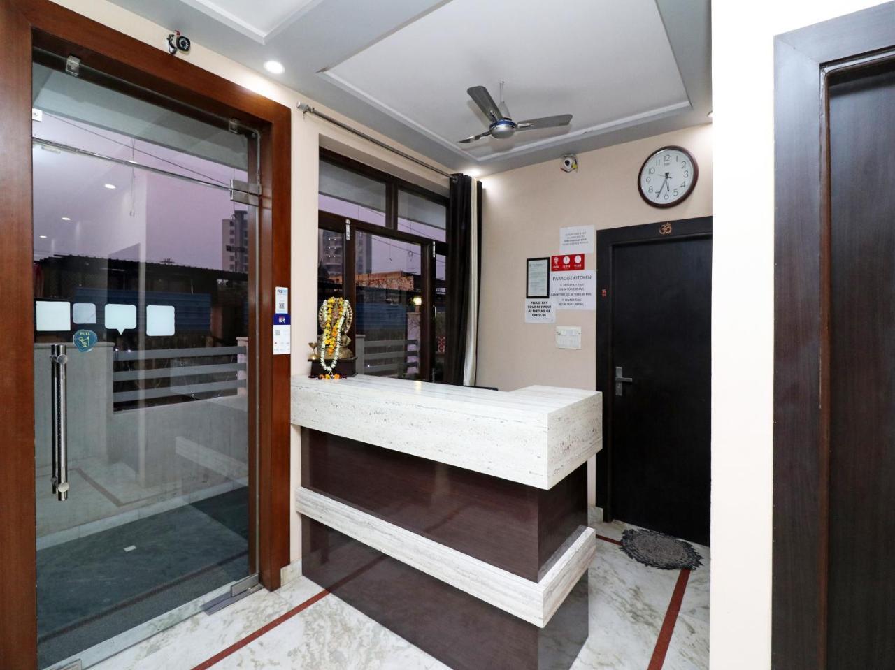 Aaradhya Residency Hotel Agra  Ngoại thất bức ảnh
