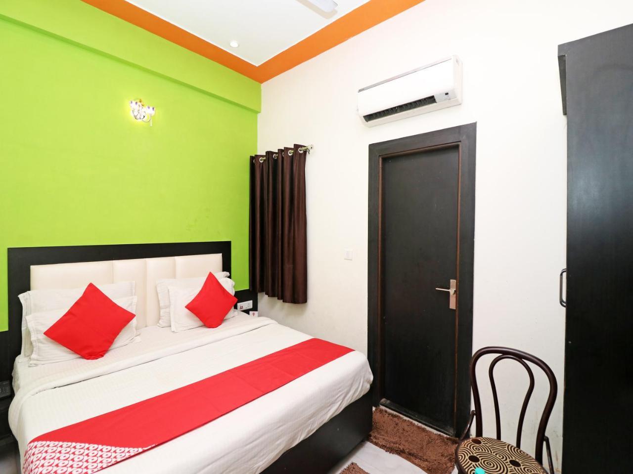 Aaradhya Residency Hotel Agra  Ngoại thất bức ảnh