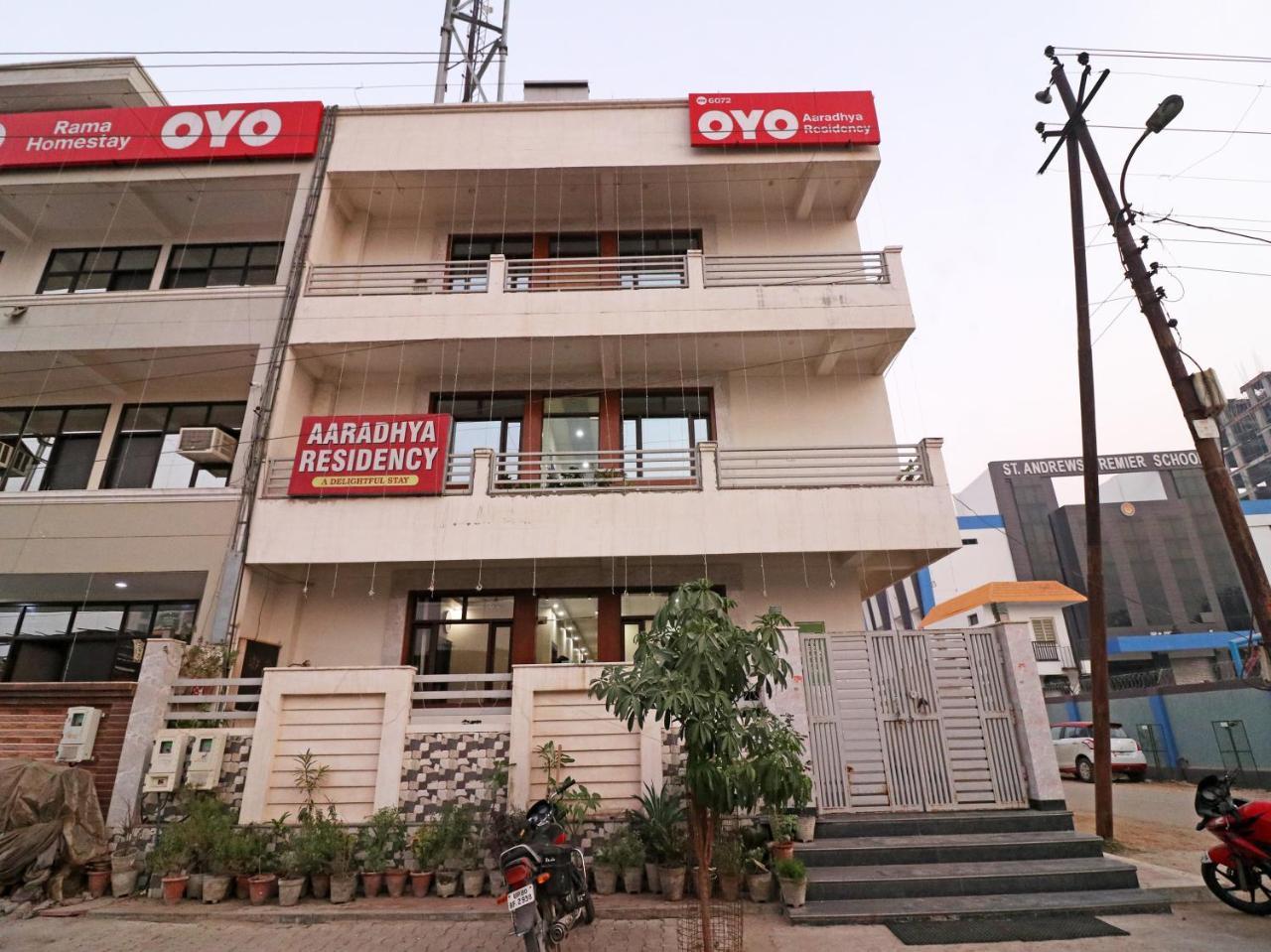 Aaradhya Residency Hotel Agra  Ngoại thất bức ảnh