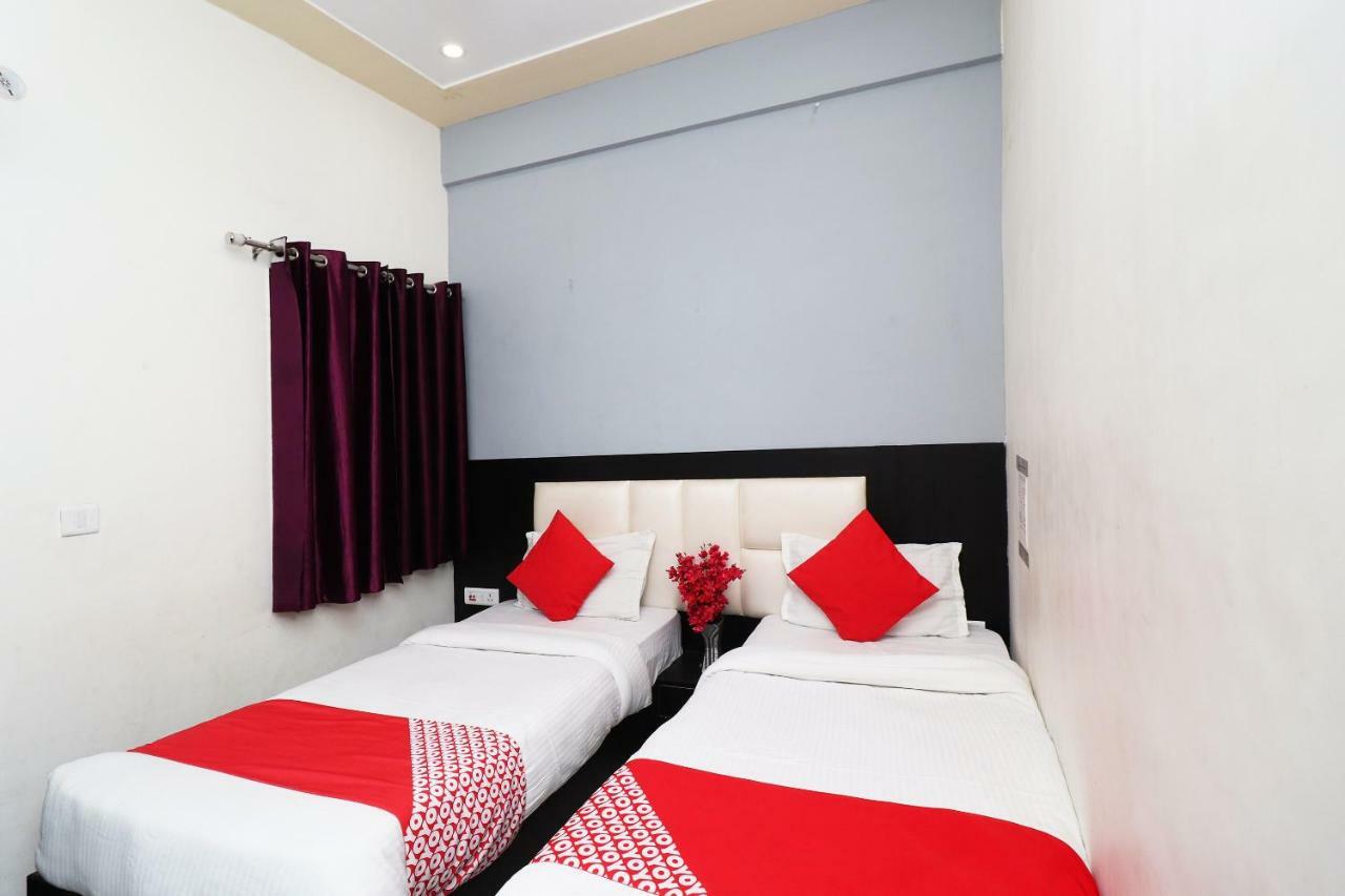 Aaradhya Residency Hotel Agra  Ngoại thất bức ảnh